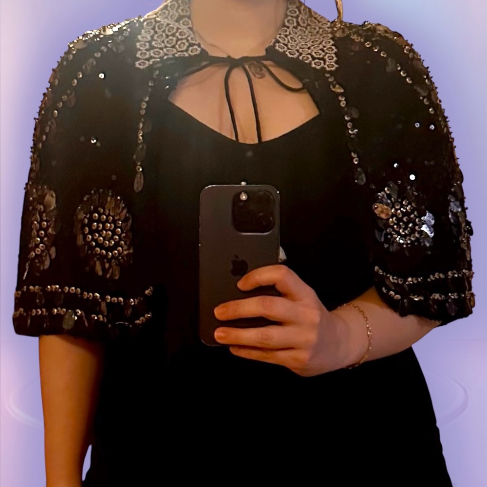 ✨ Alphamoment Beaded & Sequin Cape – Elegant Shoulder Drape w/ Collar Tie